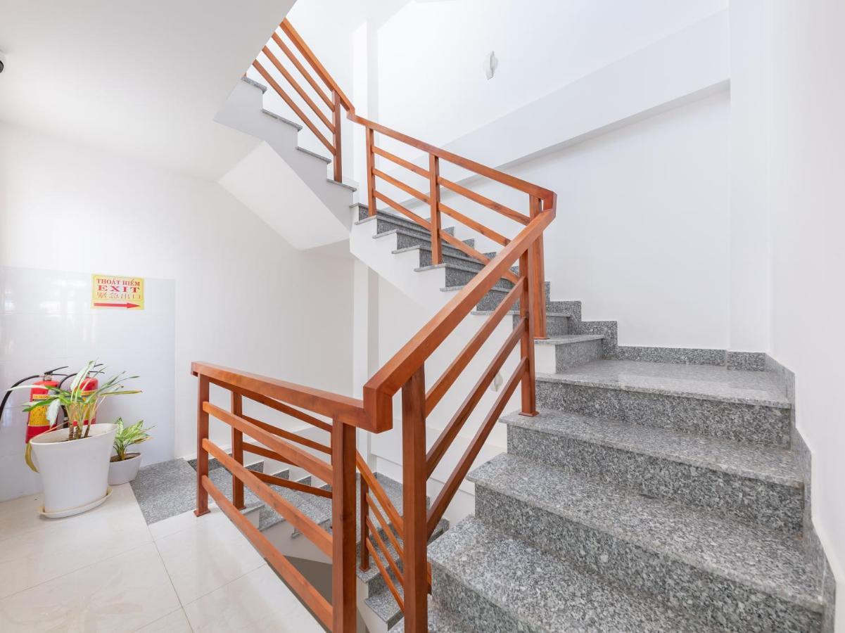 Oyo 1028 Flower House Apartment نها ترانج المظهر الخارجي الصورة