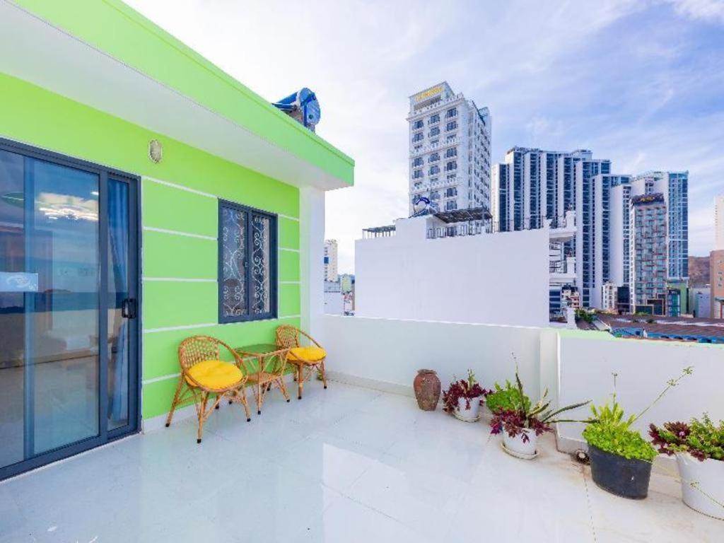 Oyo 1028 Flower House Apartment نها ترانج المظهر الخارجي الصورة